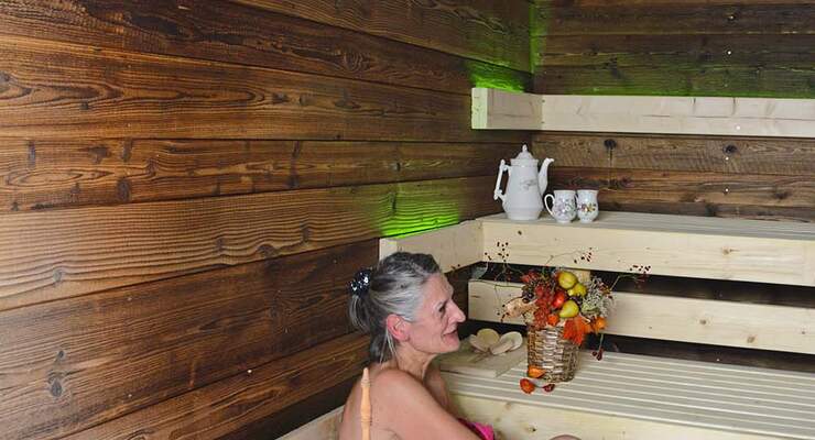 Es reiht sich eine neue Licht-Sauna in die bereits umfangreiche Sauna-Landschaft der Franken-Therme in Bad Königshofen ein.