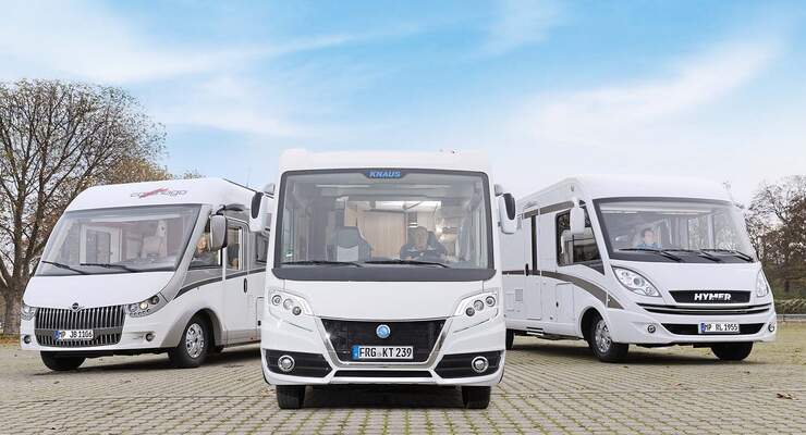 Integrierte Carthago Chic C-Line, Knaus Sun i und Hymer B 678 Premium Line