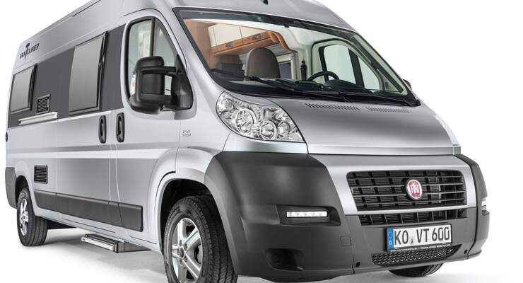 Mit der neuen Eigenmarke Eurocaravaning steigt Intercaravaning in den Wohnmobilmarkt ein: mit der Kastenwagenbaureihe Van Tourer.