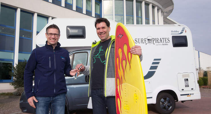 Surfpirates auf Tour mit dem Hobby Siesta A55 GS Sport.
